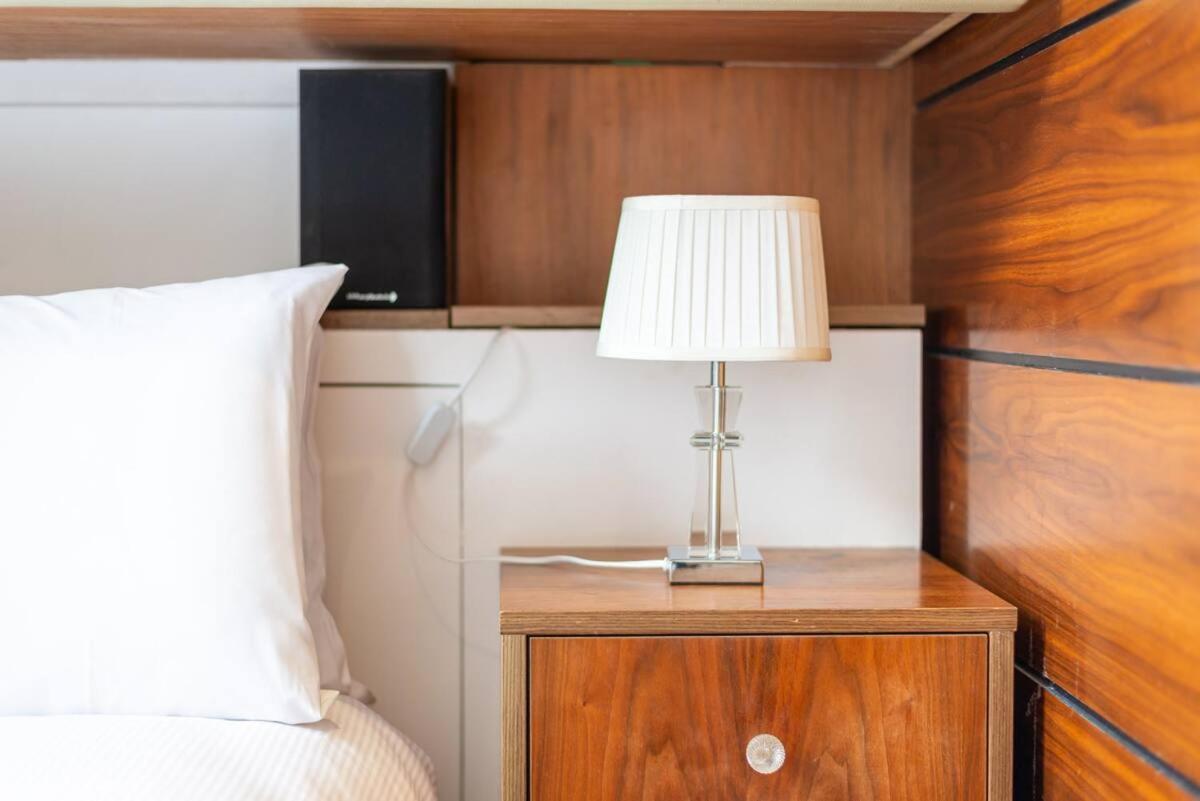 Award-Winning Designer Apartment London Bagian luar foto